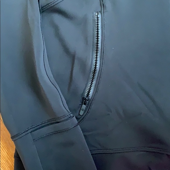 Lululemon Black Day Maker Athletic Hoodie - Picture 8 of 10